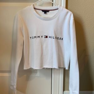 Medium White Tommy Hilfiger Cropped Sweatshirt